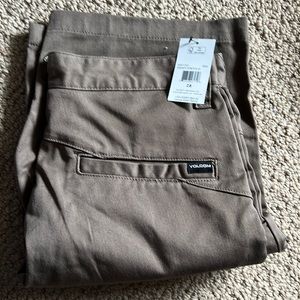 Brand new Volcom shorts
